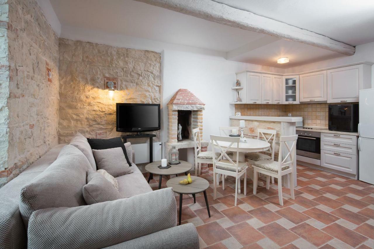 פורץ Apartments Bonaparte מראה חיצוני תמונה