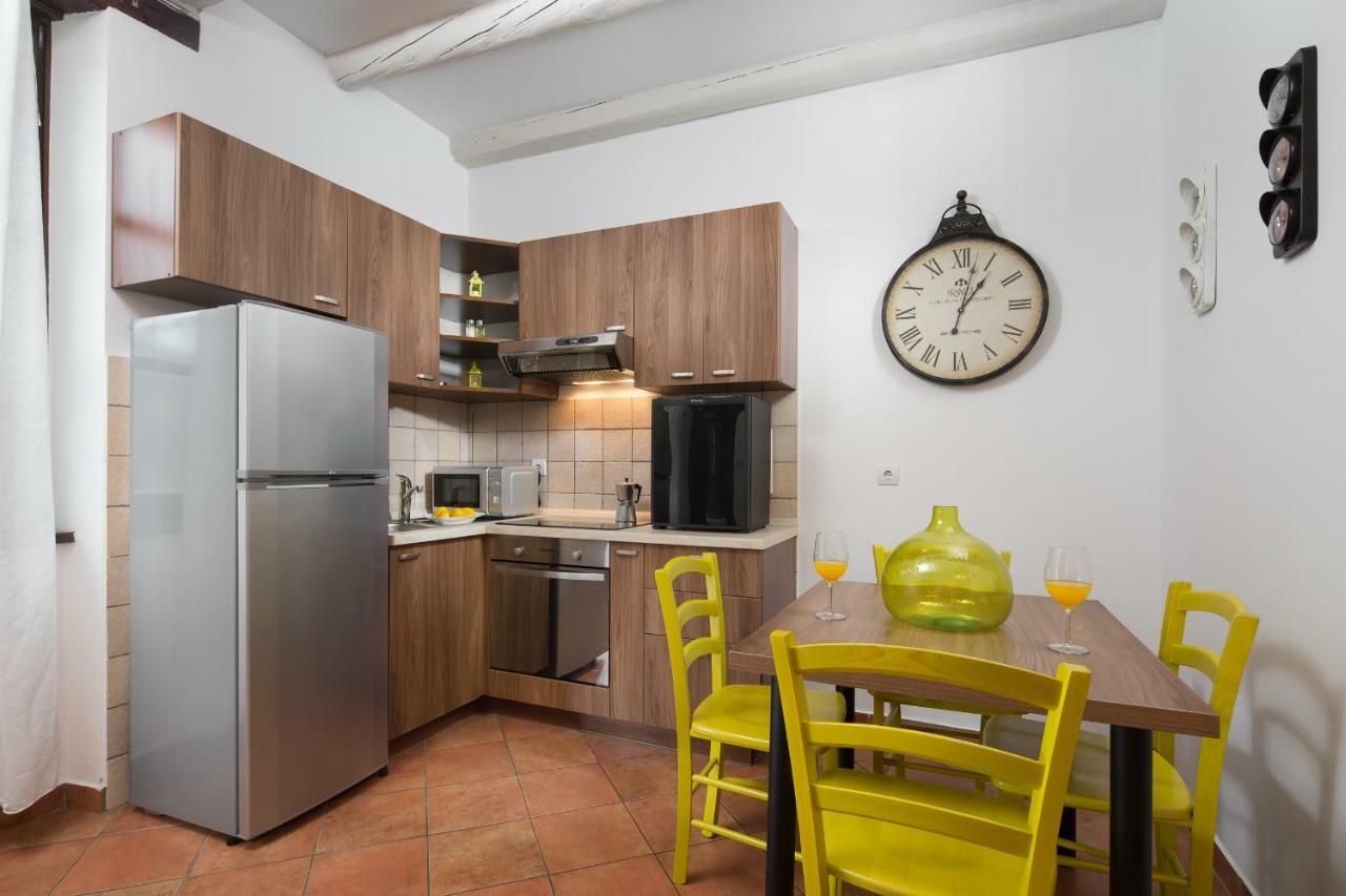 פורץ Apartments Bonaparte מראה חיצוני תמונה