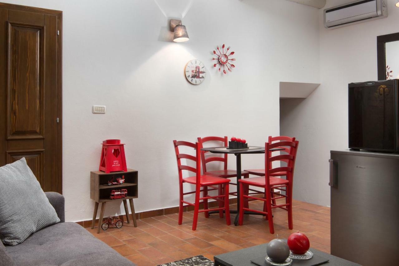 פורץ Apartments Bonaparte מראה חיצוני תמונה