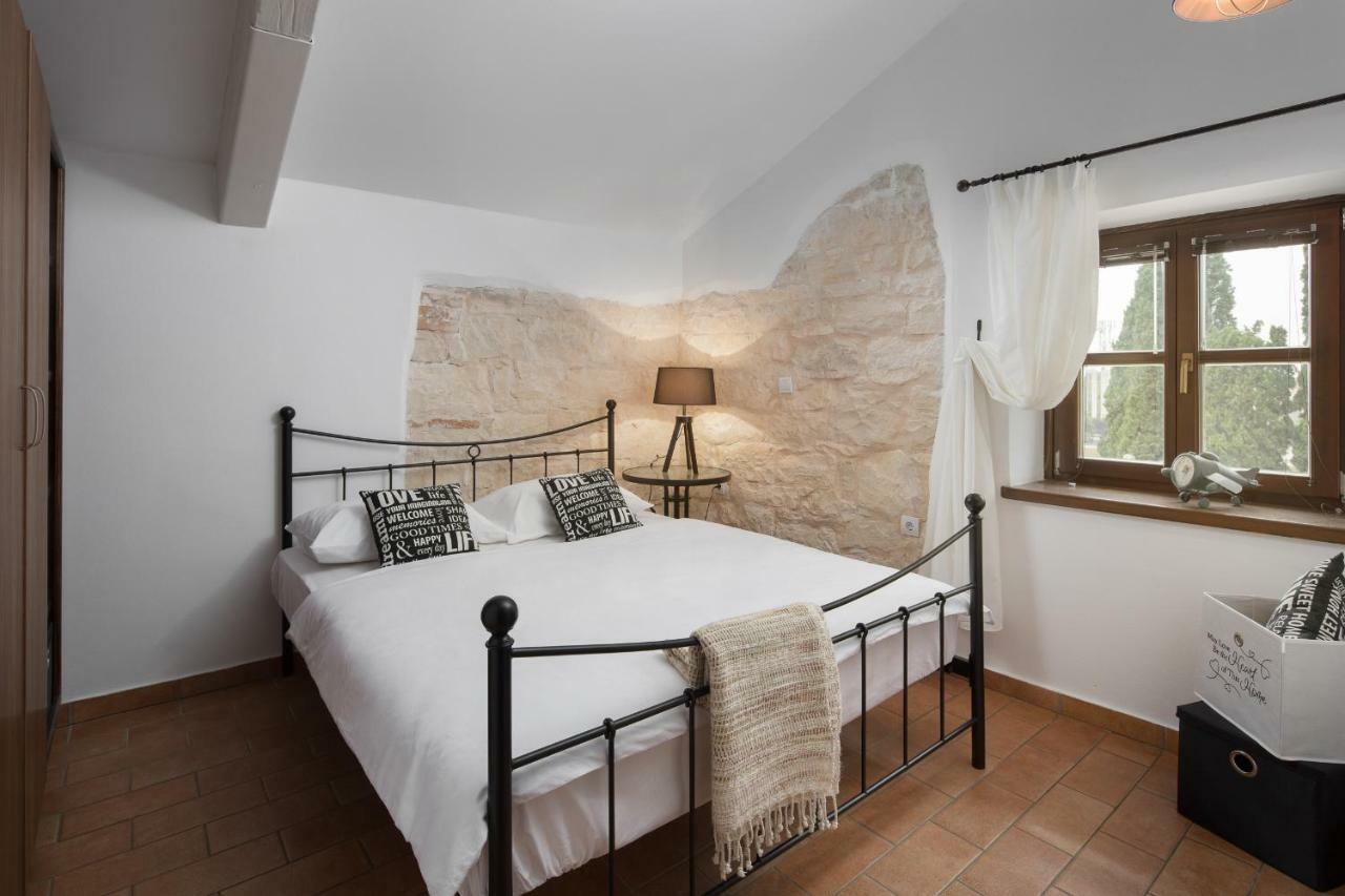 פורץ Apartments Bonaparte מראה חיצוני תמונה